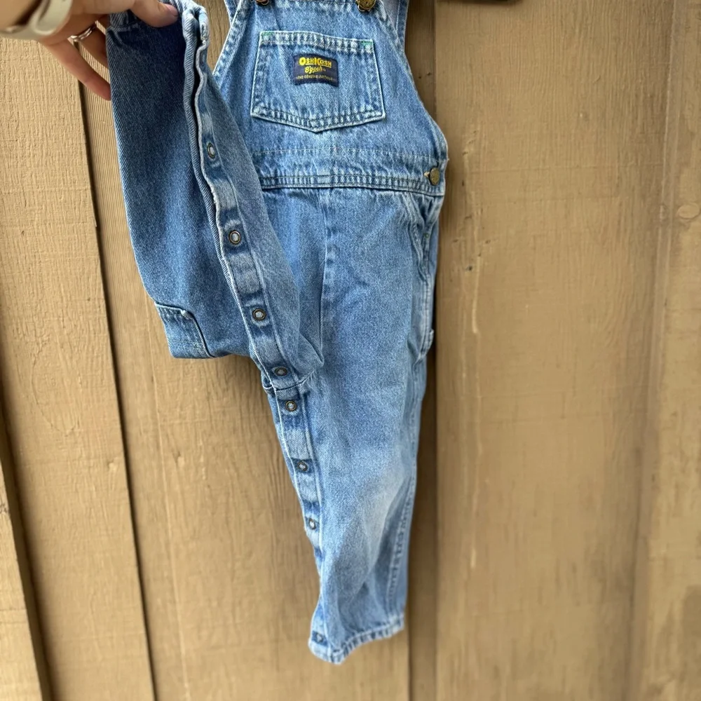 OshKosh Bgosh Vintage Denim Overalls Vestbak Medium Wash Blue Kids‎ 18 Months